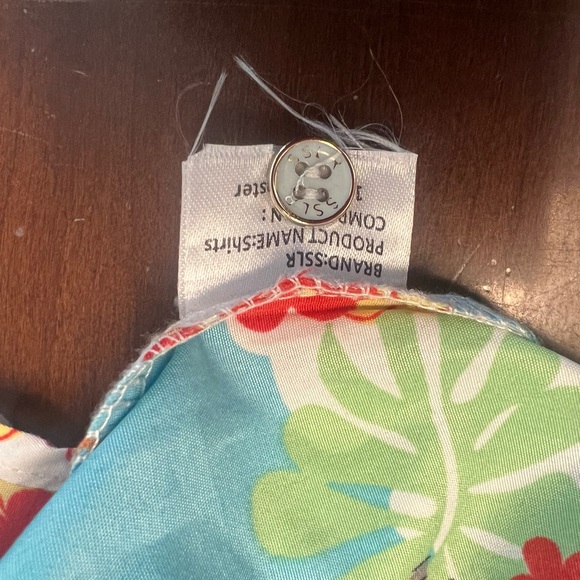 SSLR Christmas Hawaiian Print youth boy’s button down Shirt size MED. polyester - Picture 5 of 6